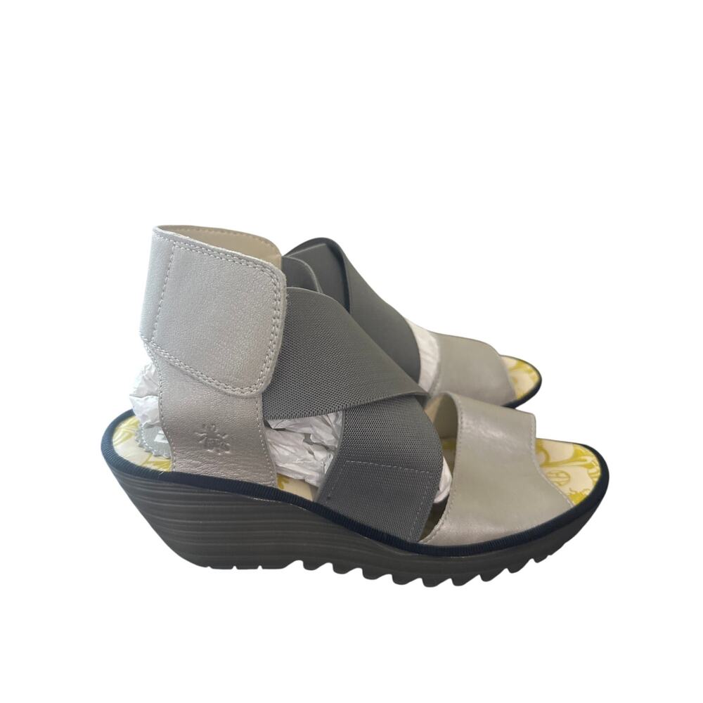 are Fly London Yuba385fly y Sandals 8.5 - Picture 3 of 5